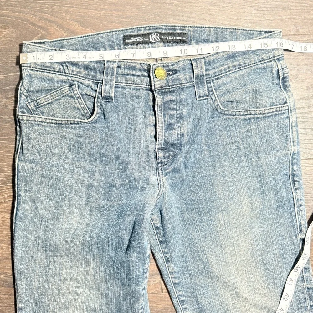 Rock & Republic Blue Straight Leg Jeans